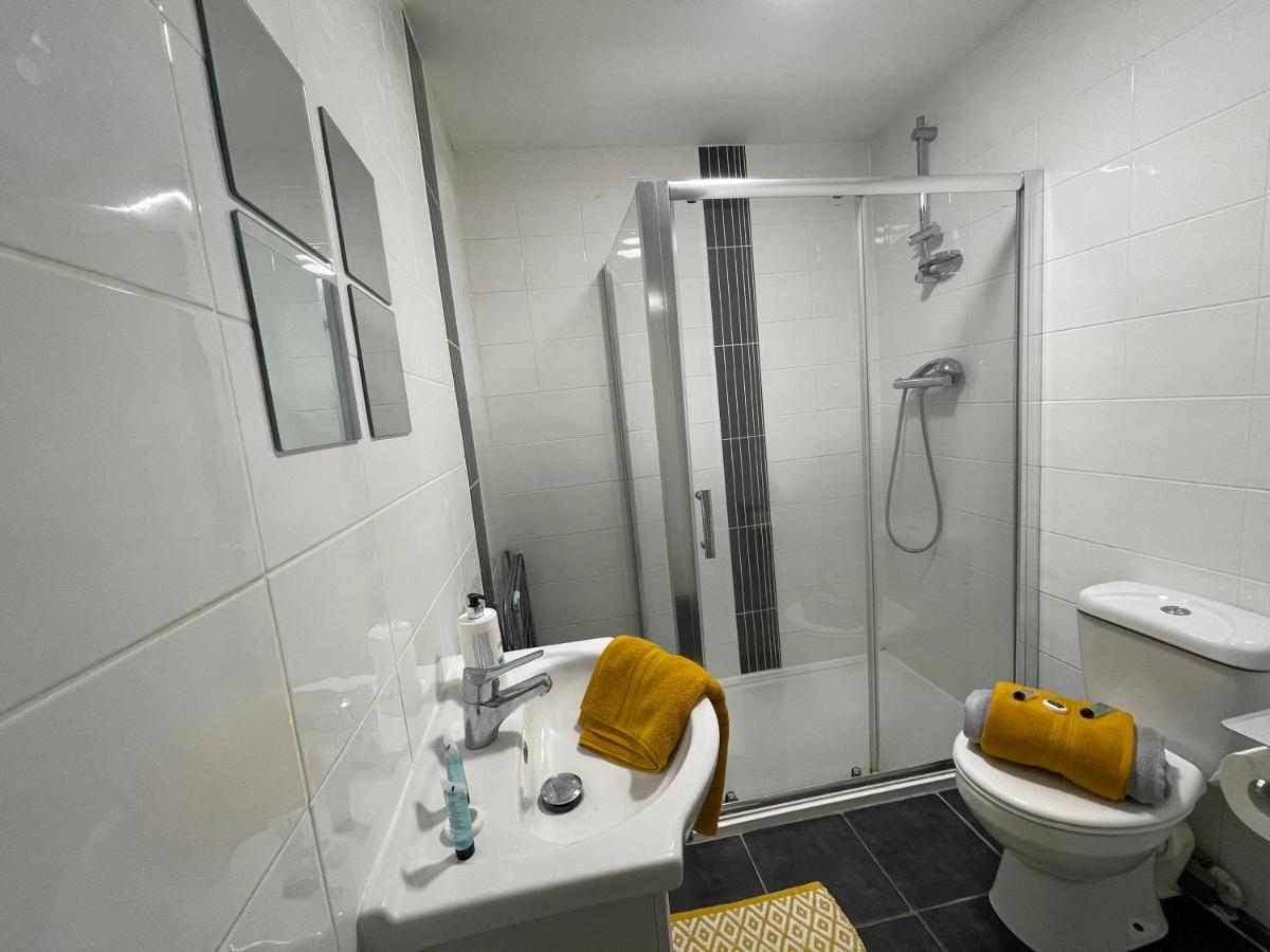 Ferienwohnung Hla Holytown Mossend Exterior foto