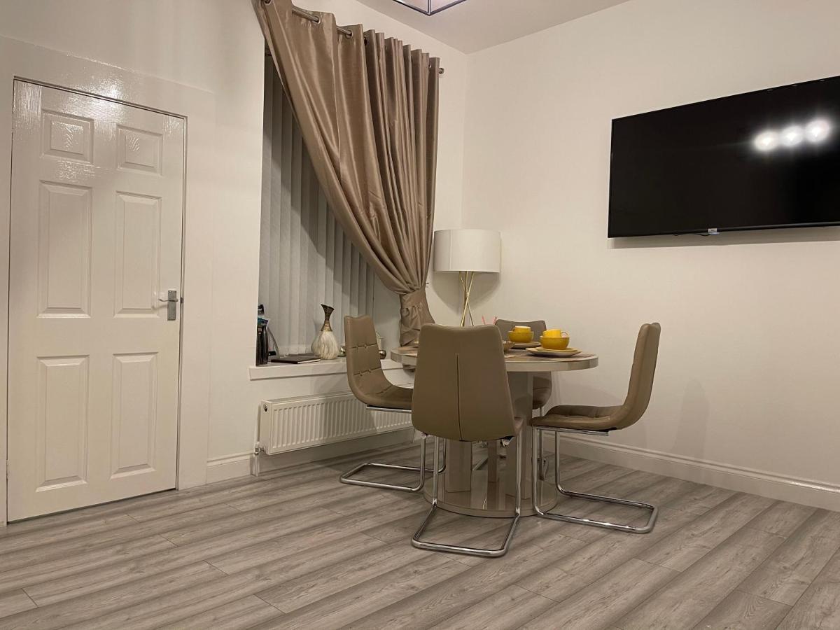 Ferienwohnung Hla Holytown Mossend Exterior foto