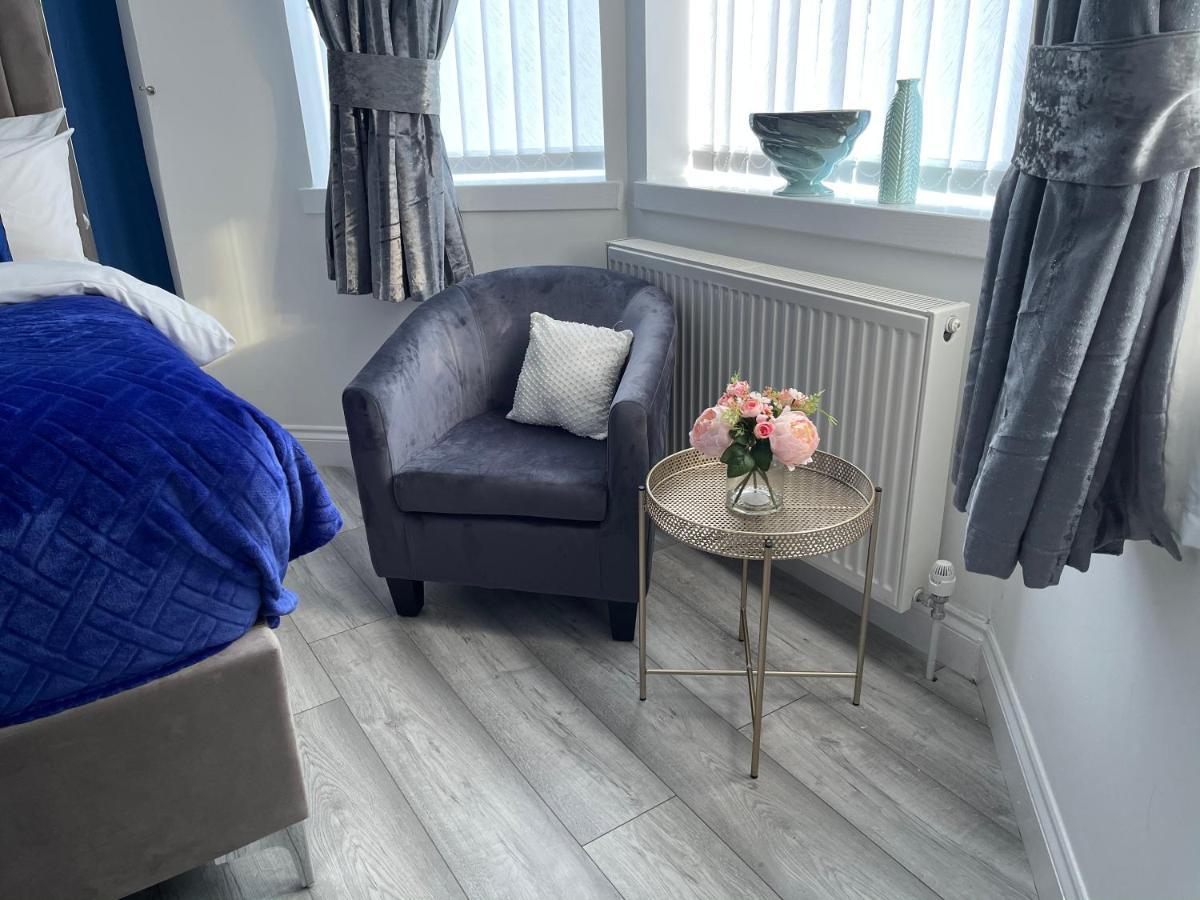 Ferienwohnung Hla Holytown Mossend Exterior foto